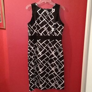 Black and White sleeveless dress